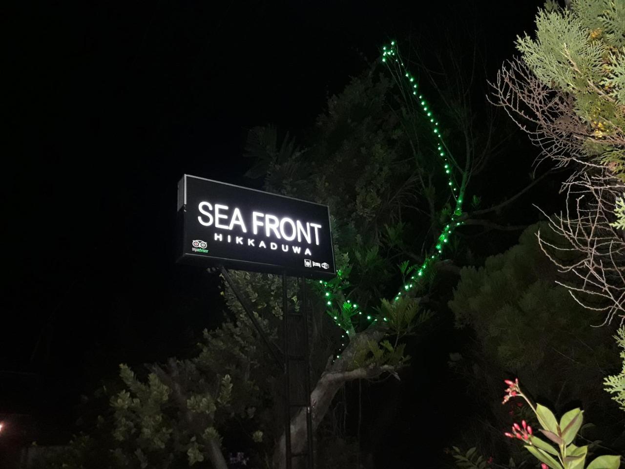 Sea Front Hikkaduwa 아파트 외부 사진